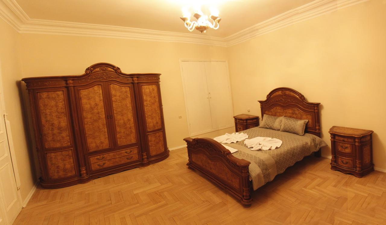 Hotel Rustaveli 36 Tiflis Exterior foto